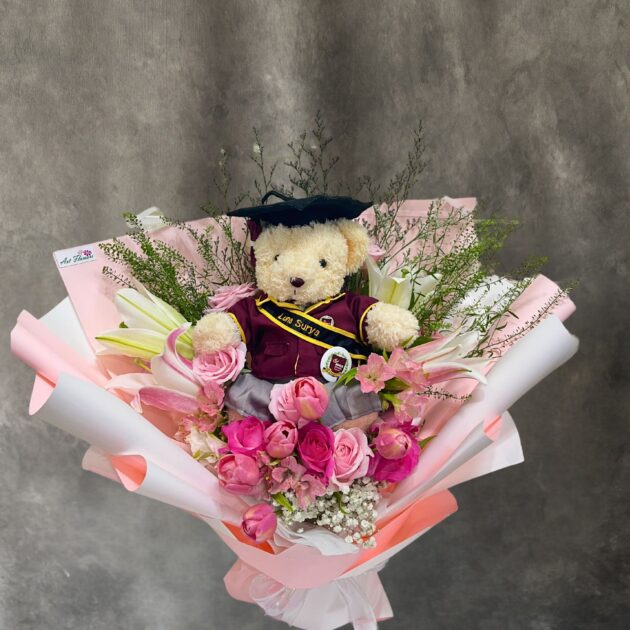Arabelle Graduation bouquet