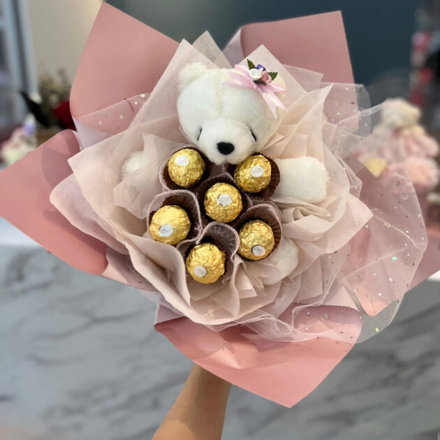 Betsy Doll Bouquet
