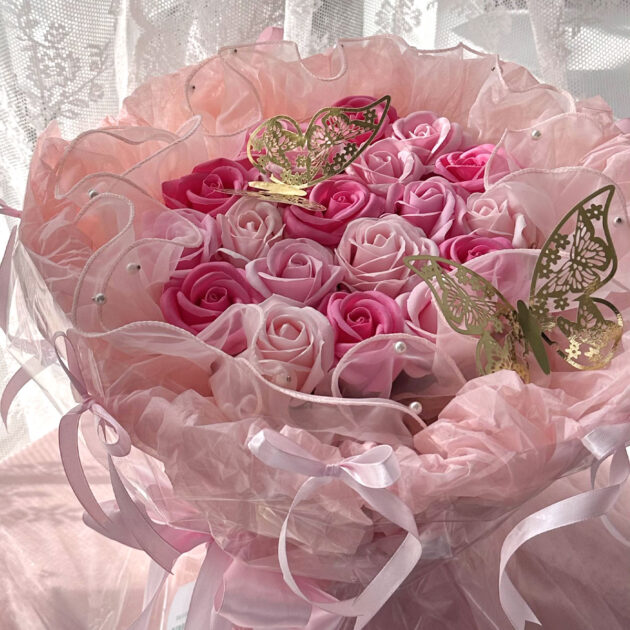 Britney Soap Flower Bouquet