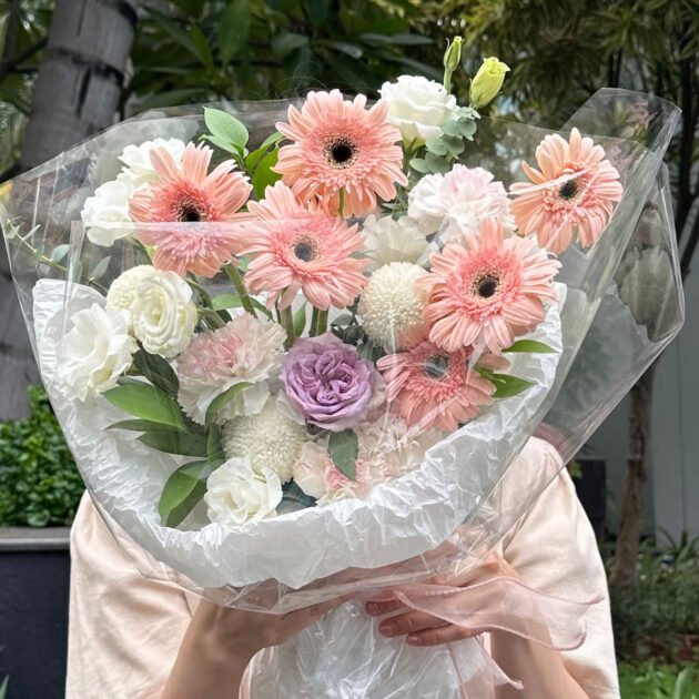 Felicia Fresh Flower Bouquet