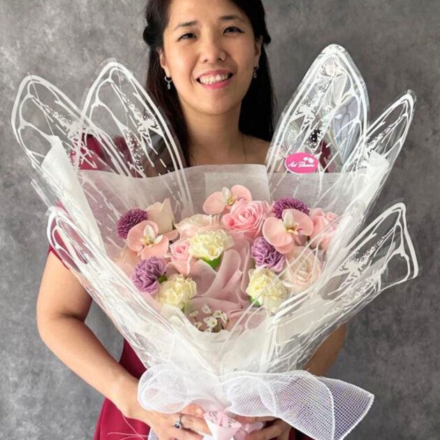 Fraurora Fresh Flower Bouquet