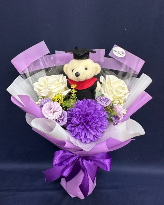 JANNIE - Graduation Gift Bouquet