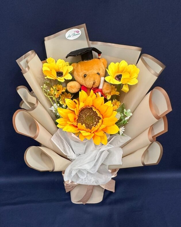 PAUNNIE - Graduation Gift