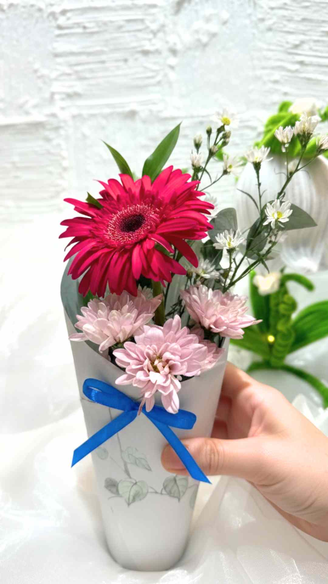 Amaya - valentines cup bouquet (fresh)