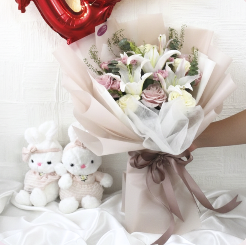 Dina - Valentine's Bouquet (fresh)